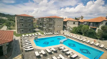 Royal Hotel and Suites