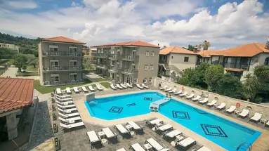 ROYAL HOTEL