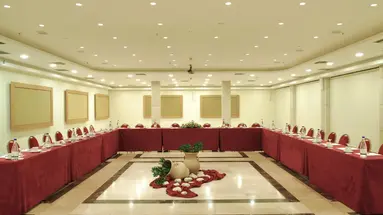 Royal & Imperial Belvedere Resort