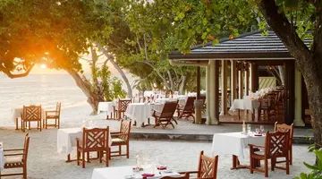 Royal Island Resort & Spa