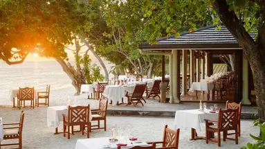 Royal Island Resort & Spa