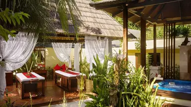 Royal Island Resort & Spa