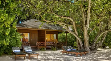 Royal Island Resort & Spa 