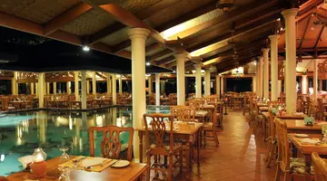 Royal Island Resort & Spa