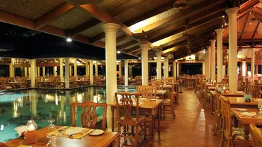 Royal Island Resort & Spa