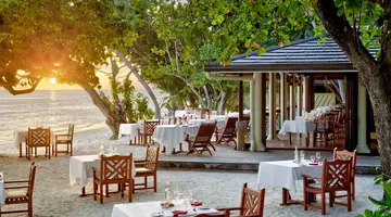 Royal Island Resort & Spa 