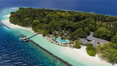 Royal Island Resort & Spa