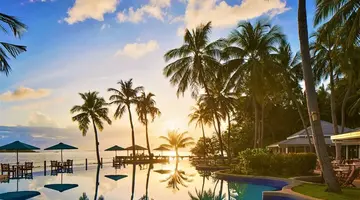 Royal Island Resort & Spa