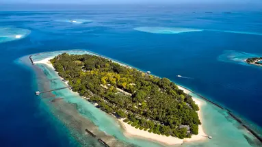 Royal Island Resort & Spa 