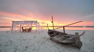 Royal Island Resort & Spa
