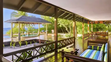 Royal Island Resort & Spa