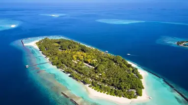 Royal Island Resort & Spa