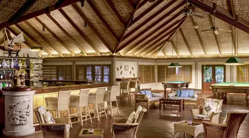 Royal Island Resort & Spa 