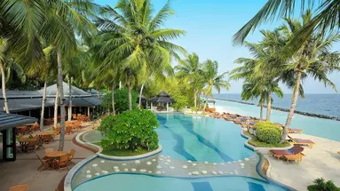 Royal Island Resort & Spa