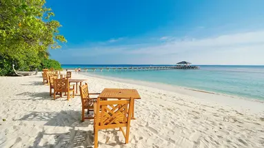 Royal Island Resort & Spa