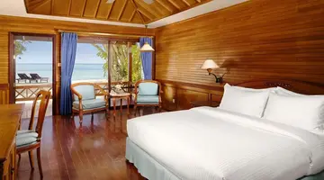 Royal Island Resort & Spa