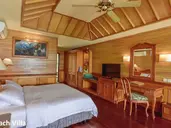 Royal Island Resort & Spa