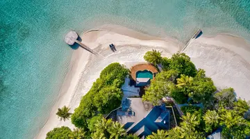 Royal Island Resort & Spa 