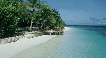 Royal Island Resort