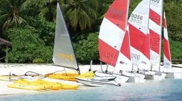 Royal Island Resort