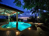 Royal Island Resort