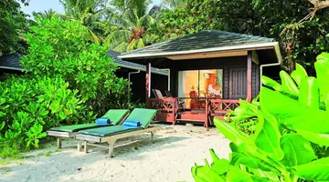 Royal Island Resort