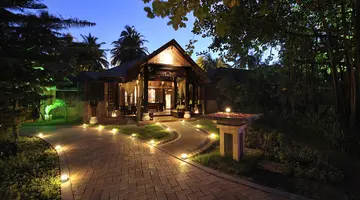 ROYAL ISLAND