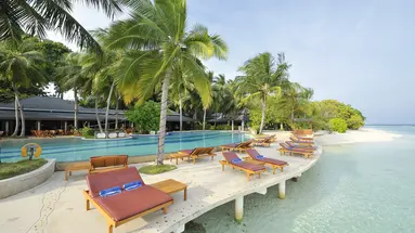 ROYAL ISLAND