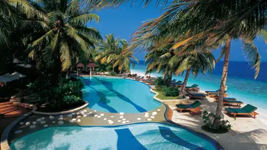 ROYAL ISLAND
