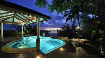 ROYAL ISLAND