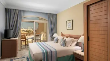 ROYAL LAGOONS AQUA PARK RESORT & SPA