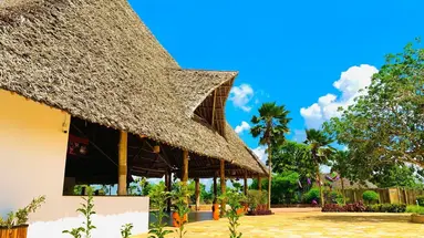 Royal Mandarin Hotel & Resort