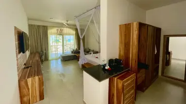 Royal Mandarin Hotel & Resort