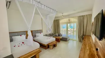 Royal Mandarin Hotel & Resort