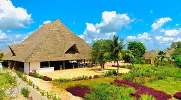 Royal Mandarin Hotel & Resort