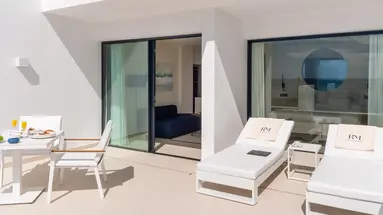 Royal Marina Suites Boutique Hotel