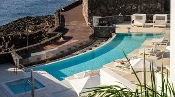 Royal Marina Suites Boutique Hotel