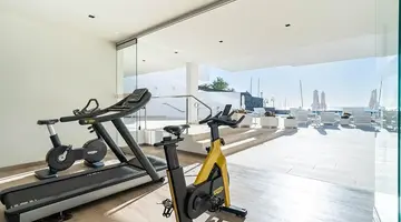Royal Marina Suites Boutique Hotel