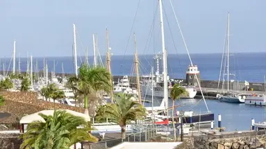 Royal Marina Suites Boutique Hotel