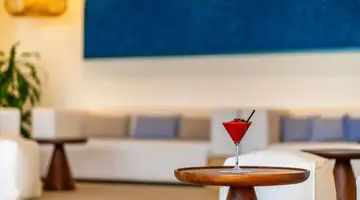 Royal Marina Suites Boutique Hotel