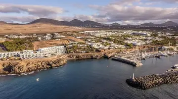 Royal Marina Suites Boutique Hotel