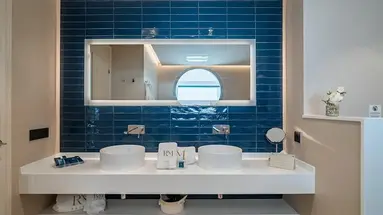 Royal Marina Suites Boutique Hotel