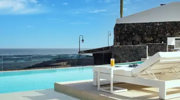 Royal Marina Suites Boutique Hotel