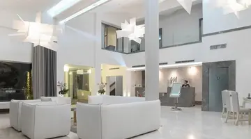 Royal Marmin Bay Boutique and Art Hotel
