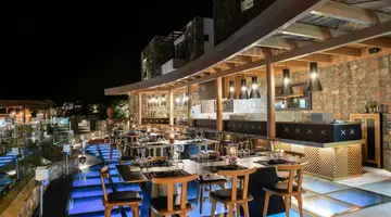 Royal Marmin Bay Boutique and Art Hotel