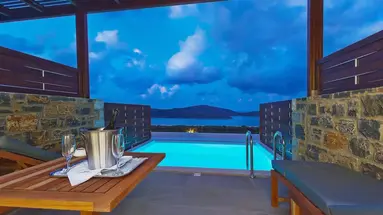 Royal Marmin Bay Boutique and Art Hotel