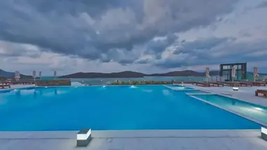 Royal Marmin Bay Boutique & Art Hotel