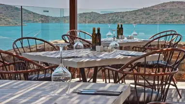 Royal Marmin Bay Boutique & Art Hotel