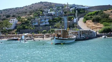 Royal Marmin Bay Boutique & Art Hotel