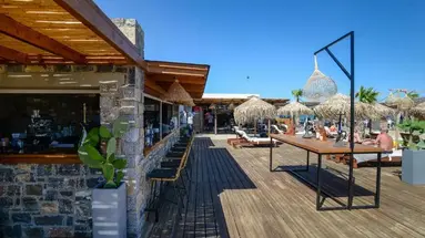 Royal Marmin Bay Boutique & Art Hotel